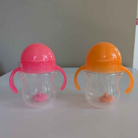 Munchkin Weighted Straw Cups - Picture 4 of 4